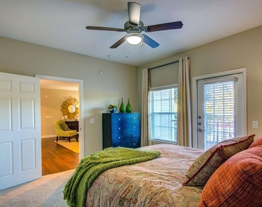 2951 N Loop 336 W - Photo Thumbnail 13