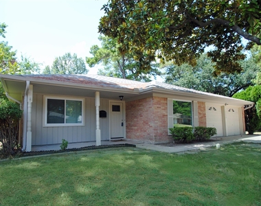10659 Northbrook Drive - Photo Thumbnail 1
