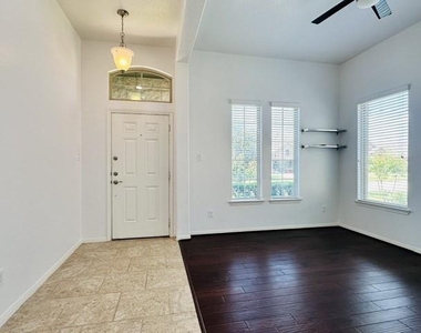 18519 Cypress Steppe Lane - Photo Thumbnail 2