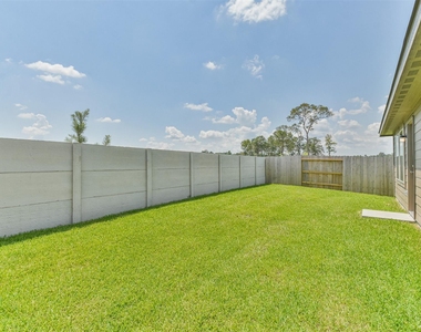 18562 Cepagatti Drive - Photo Thumbnail 24