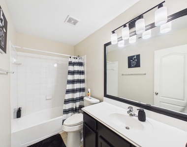 9426 Russeff Field Lane - Photo Thumbnail 41