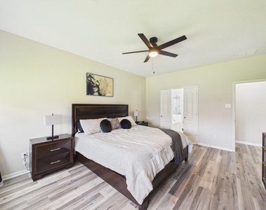 9426 Russeff Field Lane - Photo Thumbnail 21