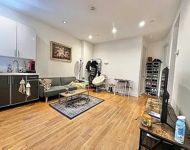 40 Malcolm X Boulevard - Photo Thumbnail 3
