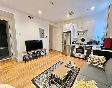 40 Malcolm X Boulevard - Photo Thumbnail 1