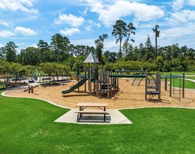 8027 Dauntless Drive - Photo Thumbnail 40