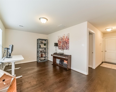 1517 Miles Oaks Place - Photo Thumbnail 30