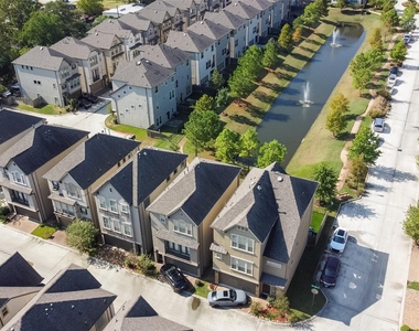 1517 Miles Oaks Place - Photo Thumbnail 42