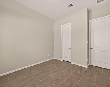27003 Estella Meadow Lane - Photo Thumbnail 28