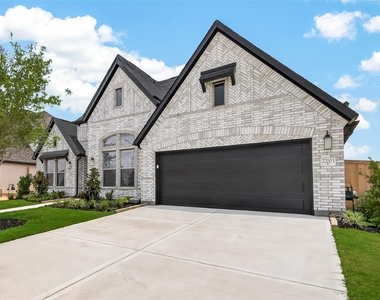 27003 Estella Meadow Lane - Photo Thumbnail 3