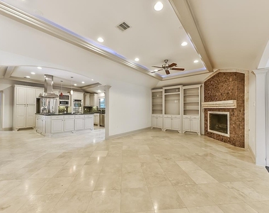 5238 Ariel Street - Photo Thumbnail 8