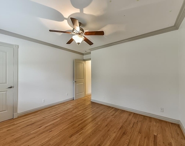 5238 Ariel Street - Photo Thumbnail 25