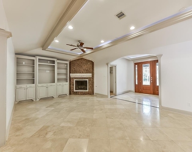 5238 Ariel Street - Photo Thumbnail 10