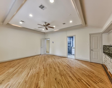 5238 Ariel Street - Photo Thumbnail 15