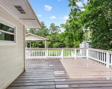3310 Oak Drive - Photo Thumbnail 3