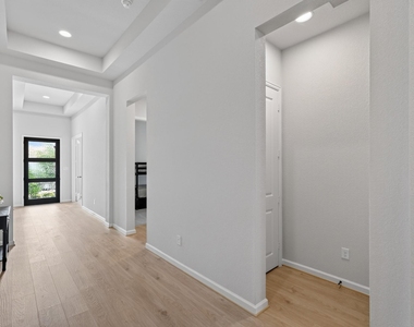 22435 Sawmill Pass Lane - Photo Thumbnail 24