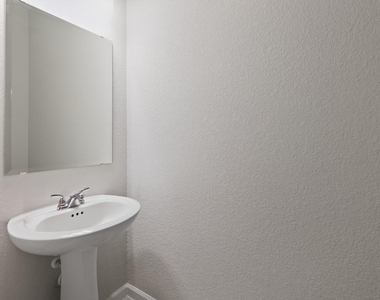 22435 Sawmill Pass Lane - Photo Thumbnail 36