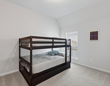 22435 Sawmill Pass Lane - Photo Thumbnail 28