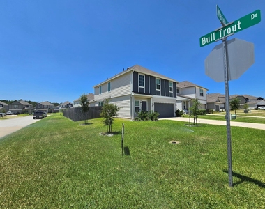 13703 Mariah Drive - Photo Thumbnail 1