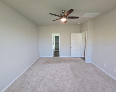 13703 Mariah Drive - Photo Thumbnail 7