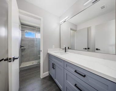 8311 Sierra Hill Court - Photo Thumbnail 25