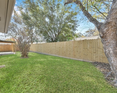 29103 Raestone Street - Photo Thumbnail 16