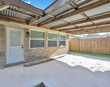 29103 Raestone Street - Photo Thumbnail 15