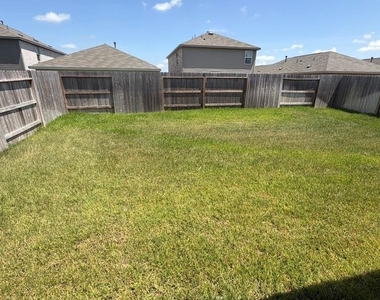 26826 Zebra Grass Drive - Photo Thumbnail 12