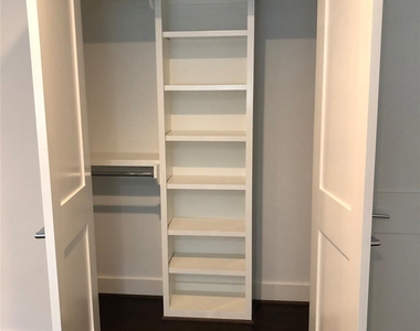 5258 Ariel Street - Photo Thumbnail 13