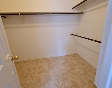 503 Nadia Way - Photo Thumbnail 20