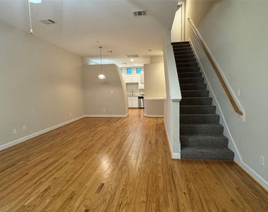11315 Main Street - Photo Thumbnail 5