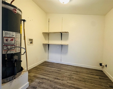 2308 Bennington Street - Photo Thumbnail 20