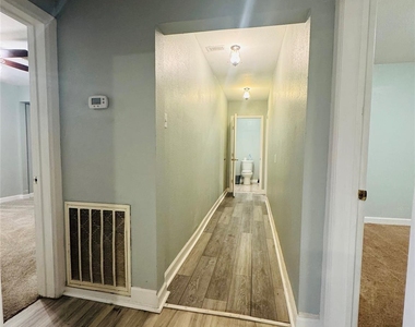 2308 Bennington Street - Photo Thumbnail 13