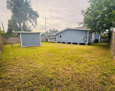 2308 Bennington Street - Photo Thumbnail 23