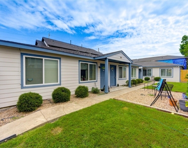 3112 Wentworth Street - Photo Thumbnail 23