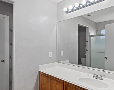 19323 Cypress Peak Lane - Photo Thumbnail 13