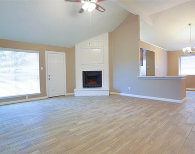 7007 Glen Rosa Drive - Photo Thumbnail 5