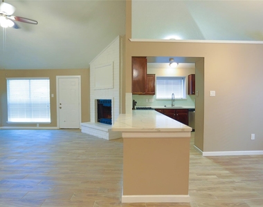 7007 Glen Rosa Drive - Photo Thumbnail 10