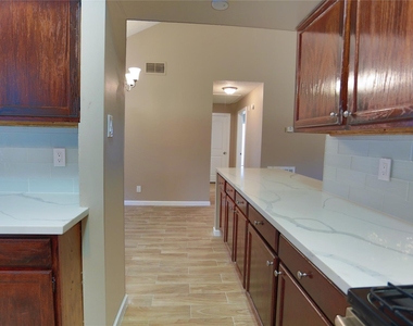 7007 Glen Rosa Drive - Photo Thumbnail 15