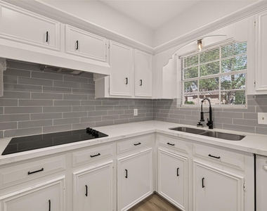 306 Houghton Road - Photo Thumbnail 23