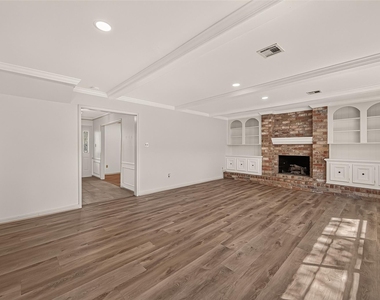 306 Houghton Road - Photo Thumbnail 13