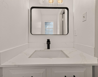 306 Houghton Road - Photo Thumbnail 27