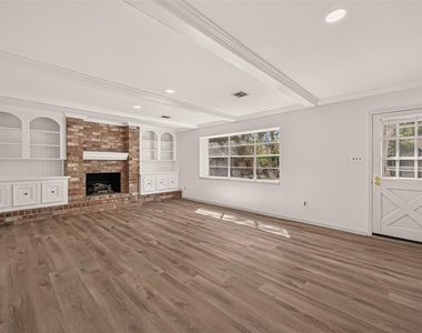 306 Houghton Road - Photo Thumbnail 12