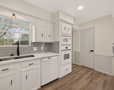 306 Houghton Road - Photo Thumbnail 24