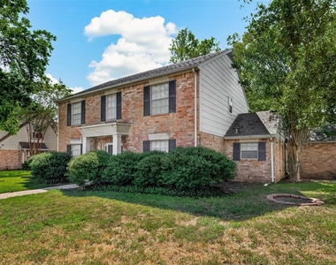 306 Houghton Road - Photo Thumbnail 2