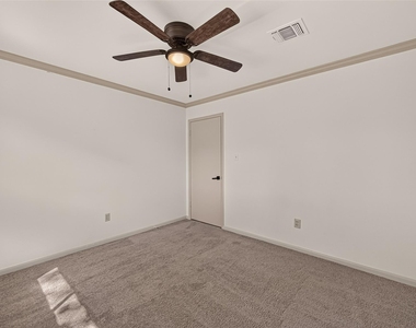 306 Houghton Road - Photo Thumbnail 31