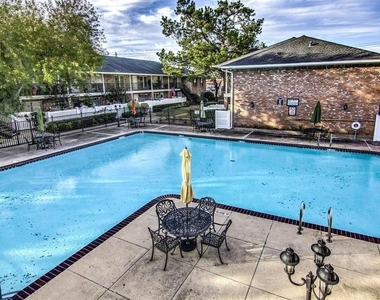 14333 Memorial Drive - Photo Thumbnail 17