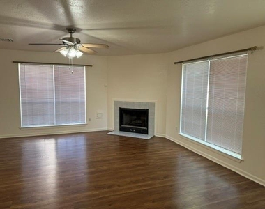 838 Island Meadow Court - Photo Thumbnail 1