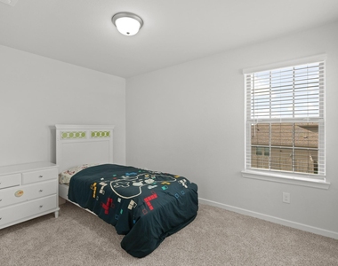 7843 Wyndham Harbor Court - Photo Thumbnail 24