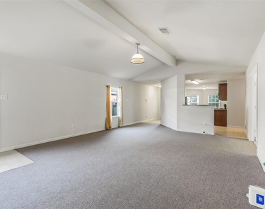 22719 Tabberts Way - Photo Thumbnail 3