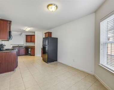 22719 Tabberts Way - Photo Thumbnail 9